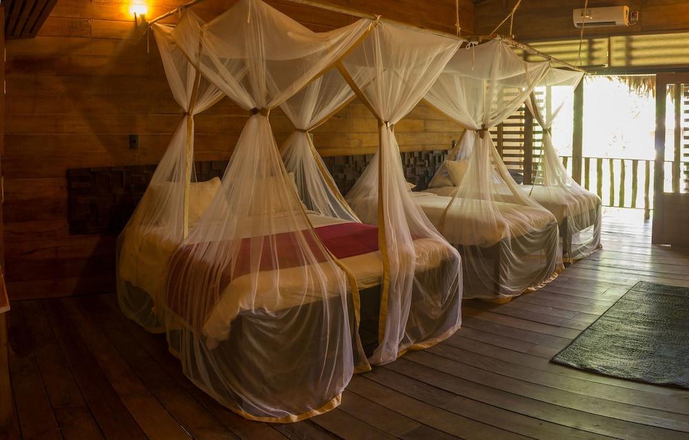 On Vacation Amazon Hotel Leticia Exterior photo